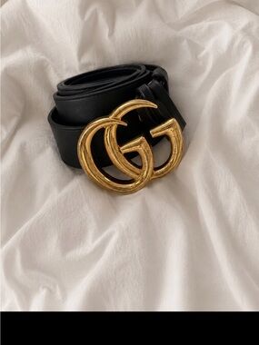 Gucci Black Leather Belt with Gold Double G Logo Buckle